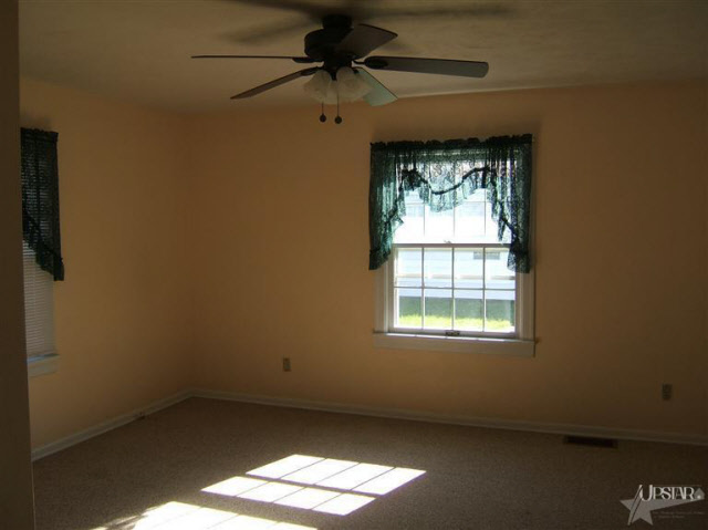 437 Pasadena Dr, Fort Wayne, IN 46807 photo 3