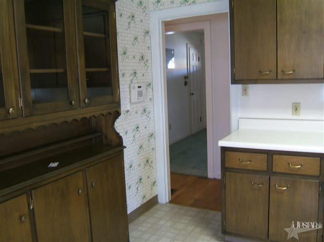 437 Pasadena Dr, Fort Wayne, IN 46807 photo 9