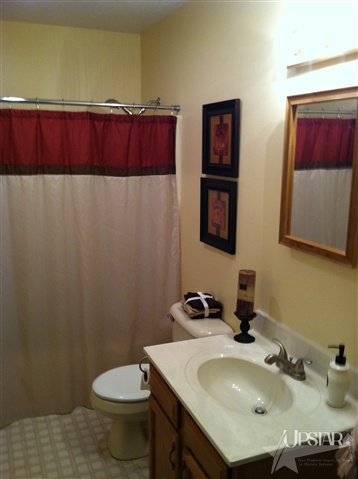 3940 Plymouth Rd, Fort Wayne, IN 46815 photo 14
