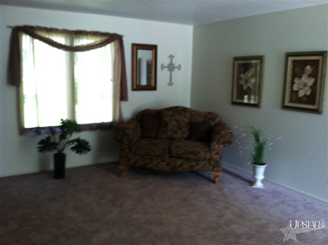 3940 Plymouth Rd, Fort Wayne, IN 46815 photo 2