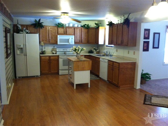 3940 Plymouth Rd, Fort Wayne, IN 46815 photo 3
