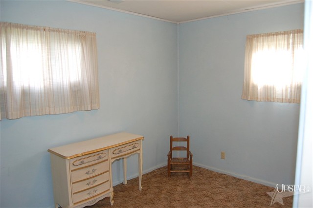 5922 Oakmont Rd, Fort Wayne, IN 46816 photo 9