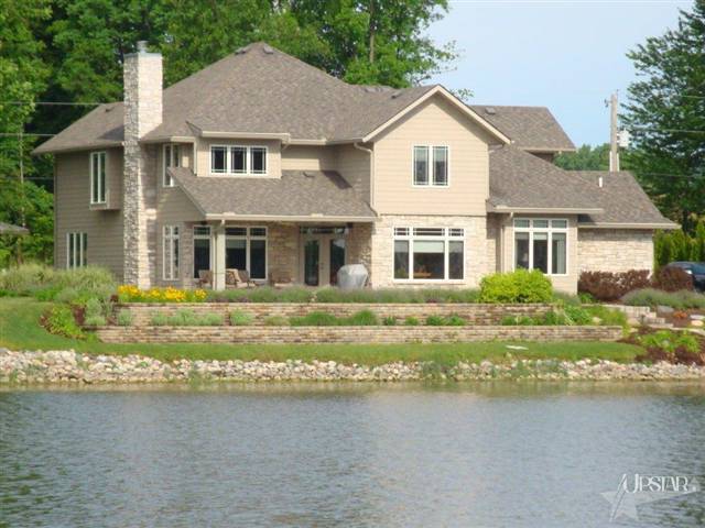 7830 N Brown Rd, Columbia City, IN 46725 photo 1