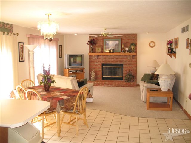15019 Water Oak Pl, Huntertown, IN 46748 photo 5