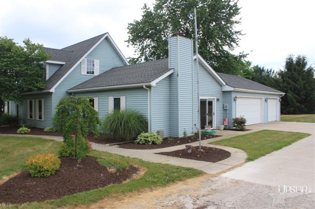 8106 Popp Rd, Fort Wayne, IN 46845 photo 2