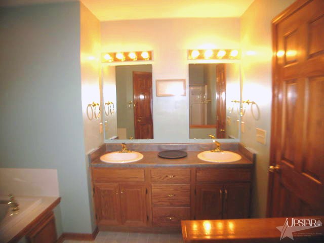 10518 Kentfield Pl, Fort Wayne, IN 46818 photo 6