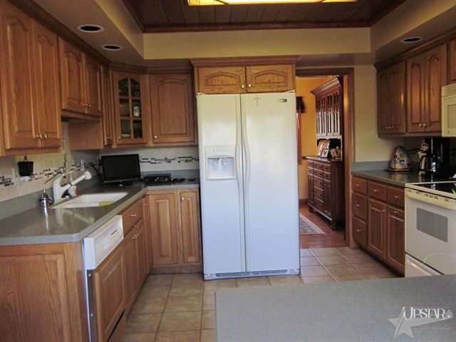 2429 Donna Lynn Ln, Huntertown, IN 46748 photo 13