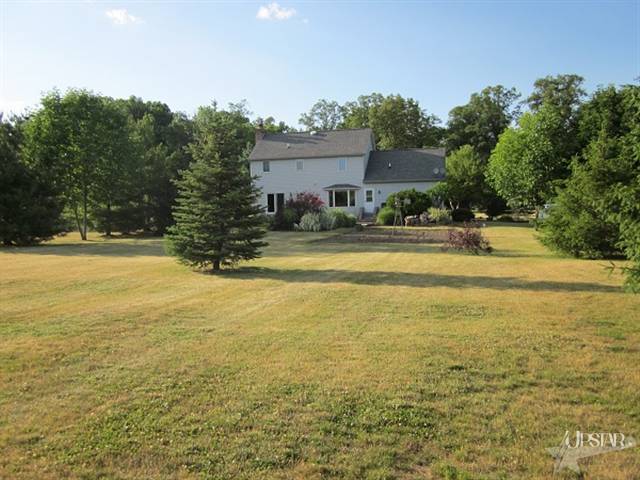 2429 Donna Lynn Ln, Huntertown, IN 46748 photo 5