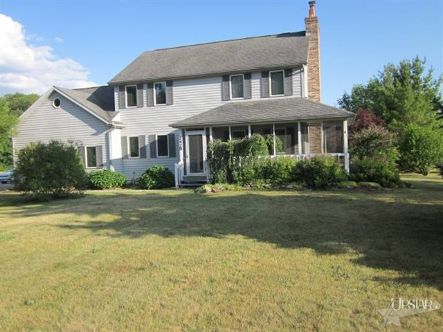 2429 Donna Lynn Ln, Huntertown, IN 46748 photo 1