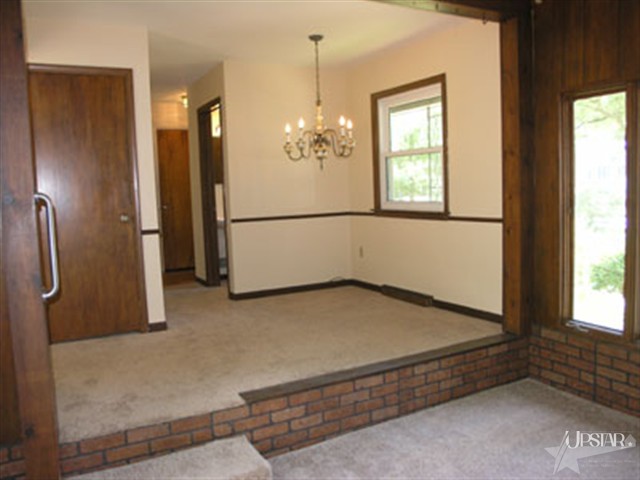 1204 Windsor Rd, Fort Wayne, IN 46825 photo 11