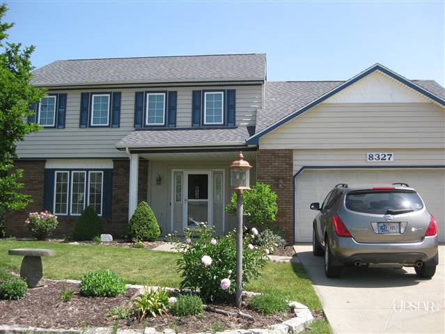 8327 Fawncrest Pl, Fort Wayne, IN 46835 photo 1