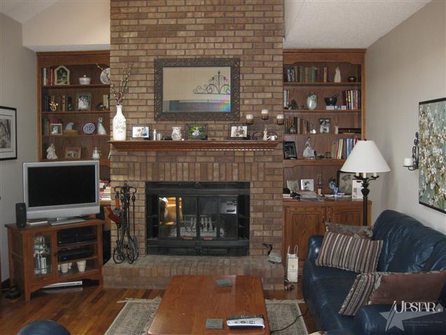 8327 Fawncrest Pl, Fort Wayne, IN 46835 photo 3