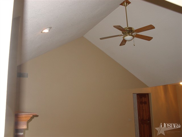 2618 Lavender Dr, Fort Wayne, IN 46845 photo 5