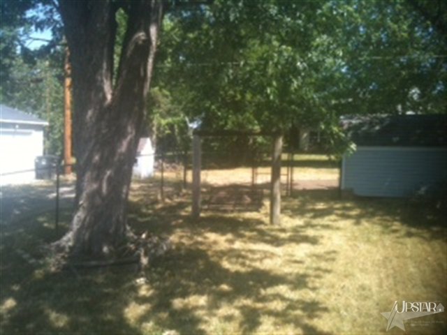 425 Dalgren Ave, Fort Wayne, IN 46805 photo 3