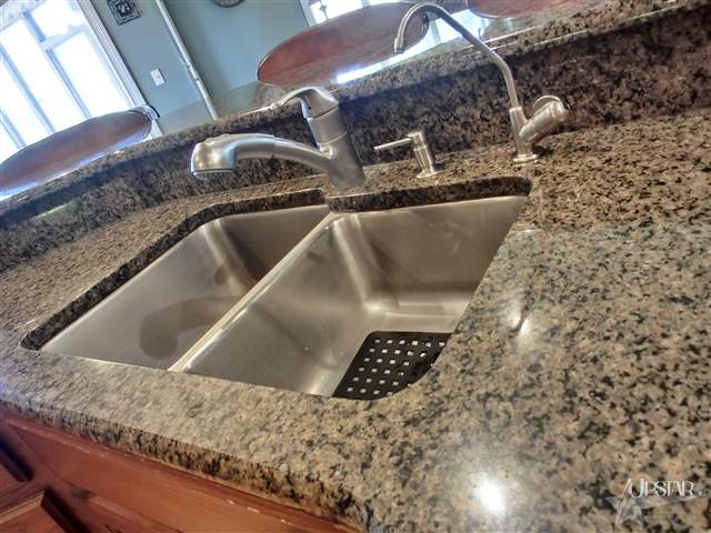 505 Twin Eagles Blvd E, Huntertown, IN 46748 photo 9