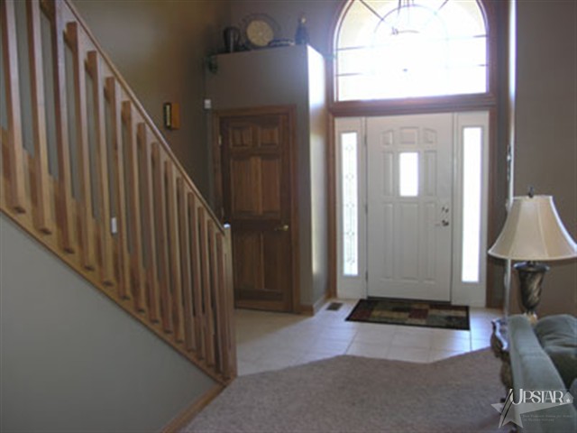 421 Cavalcade Ct, Fort Wayne, IN 46845 photo 3