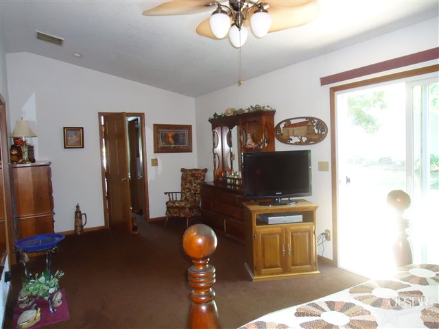 7840 N Brown Rd, Columbia City, IN 46725 photo 17