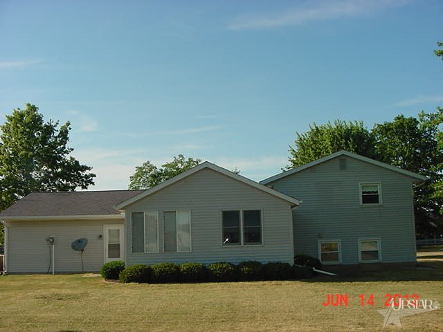109 Primero Trl, Monroeville, IN 46773 photo 2