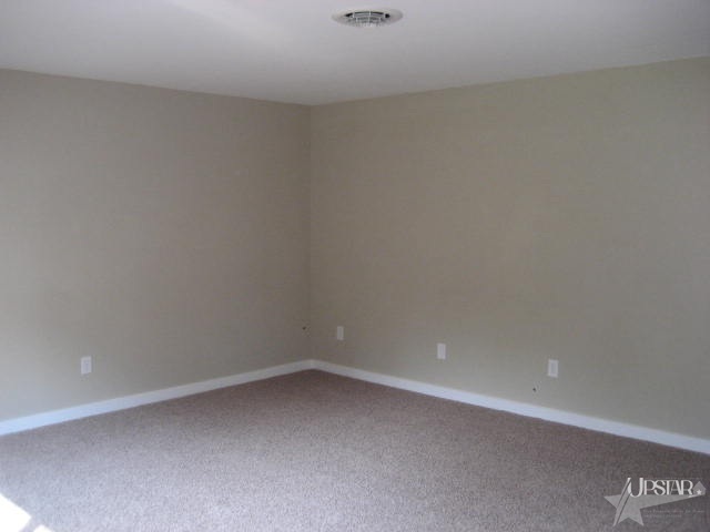 7139 Kristine Dr, Fort Wayne, IN 46835 photo 3