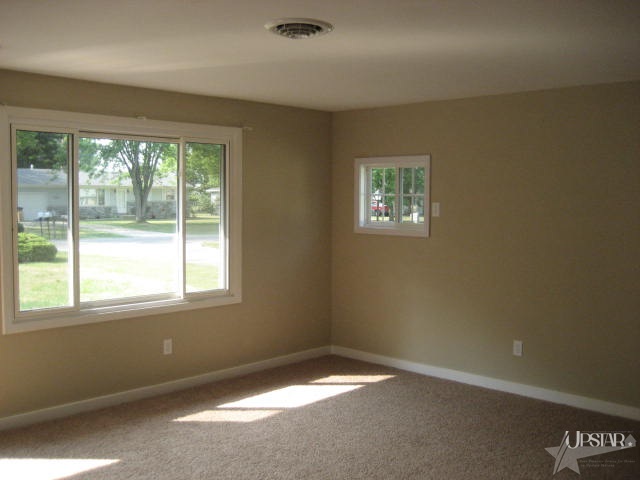 7139 Kristine Dr, Fort Wayne, IN 46835 photo 2