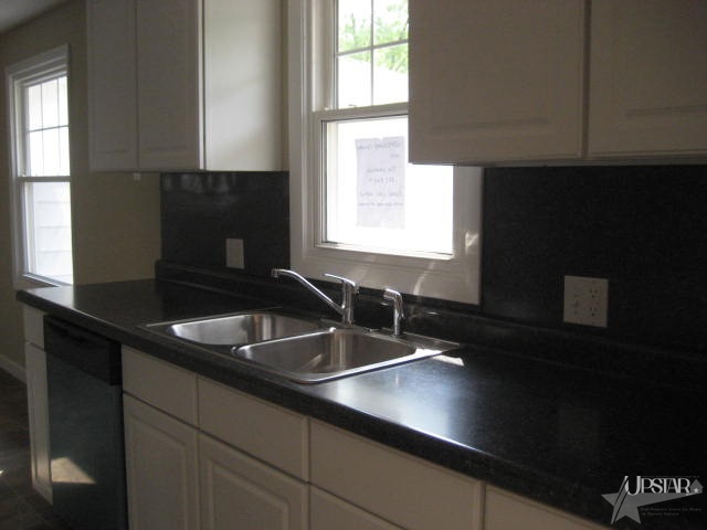 7139 Kristine Dr, Fort Wayne, IN 46835 photo 7