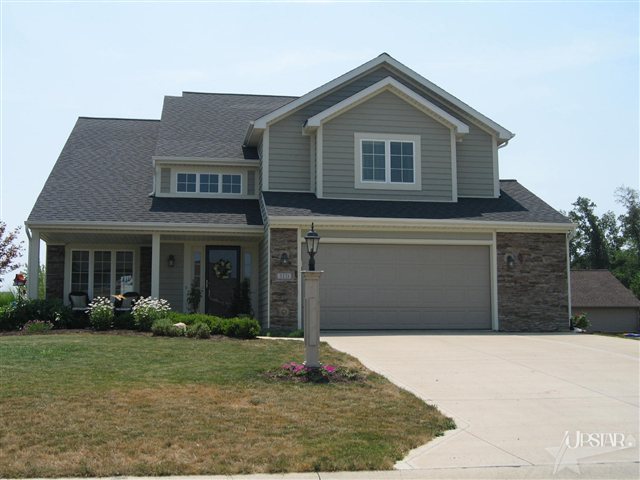 3221 Caledon Pl, Fort Wayne, IN 46818 photo 1