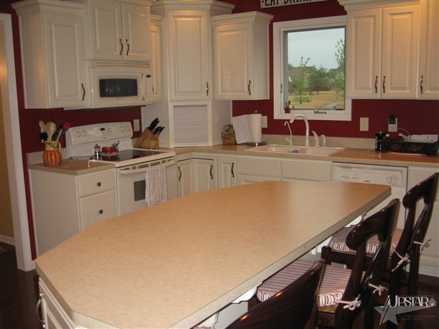 3221 Caledon Pl, Fort Wayne, IN 46818 photo 9
