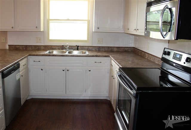 9202 Eby Rd, Fort Wayne, IN 46835 photo 7