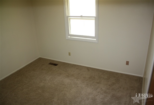 9202 Eby Rd, Fort Wayne, IN 46835 photo 14
