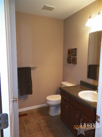 2812 Troutwood Dr, Fort Wayne, IN 46818 photo 20
