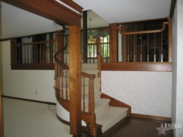 3535 Willowdale Rd, Fort Wayne, IN 46802 photo 2
