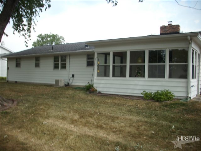 6950 Blackhawk Ln, Fort Wayne, IN 46815 photo 3