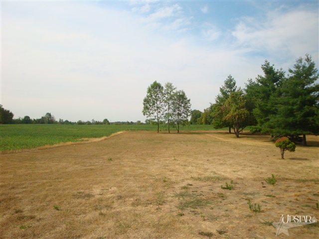 955 W Business 30, Columbia City, IN 46725 photo 10
