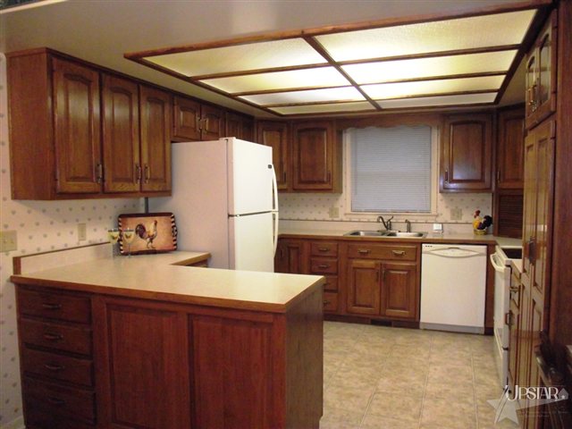 1925 Sovereign Dr, Fort Wayne, IN 46815 photo 5