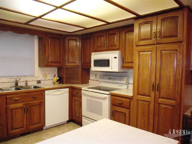 1925 Sovereign Dr, Fort Wayne, IN 46815 photo 7