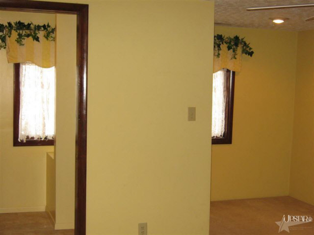 7819 E 200 N, Craigville, IN 46731 photo 9