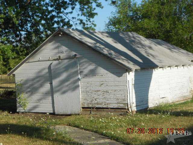 1826 Seddlemeyer Ave, Fort Wayne, IN 46816 photo 3