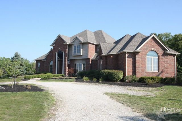 5564 W 300 S, Huntington, IN 46750 photo 1