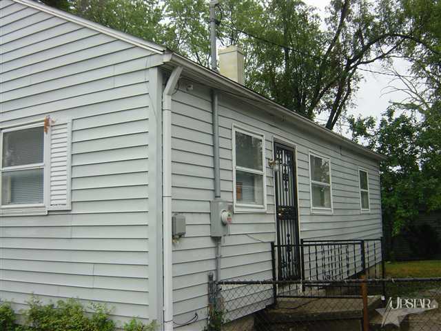 4904 Smith St, Fort Wayne, IN 46806 photo 4