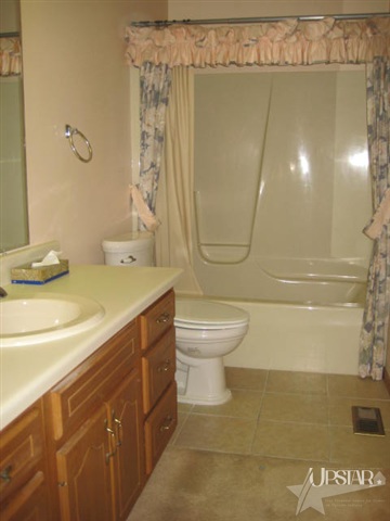 131 Greenbriar Dr, Bluffton, IN 46714 photo 16