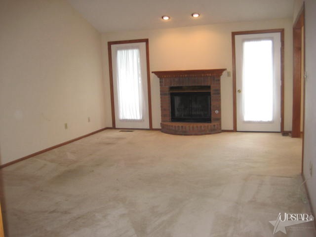 131 Greenbriar Dr, Bluffton, IN 46714 photo 4