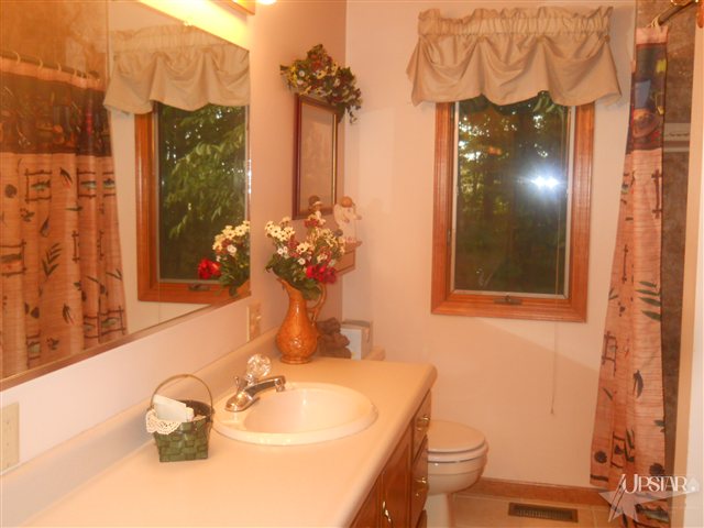 533 S Meridian Rd, Huntington, IN 46750 photo 19