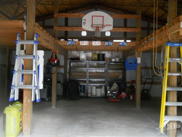 533 S Meridian Rd, Huntington, IN 46750 photo 8