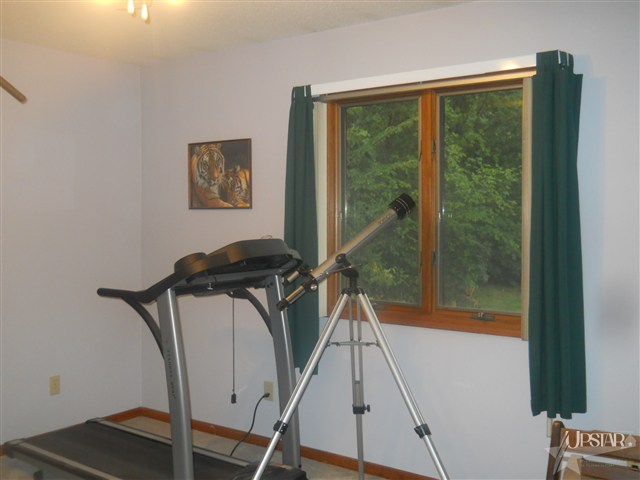 533 S Meridian Rd, Huntington, IN 46750 photo 18