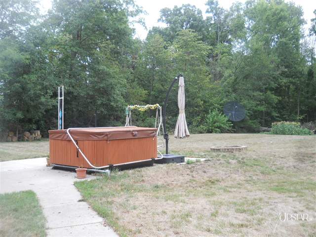 533 S Meridian Rd, Huntington, IN 46750 photo 11