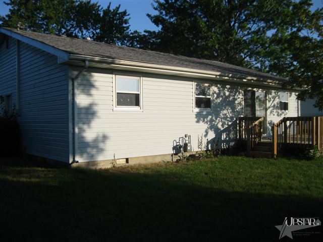 216 Lynfield Ct, Ossian, IN 46777 photo 2