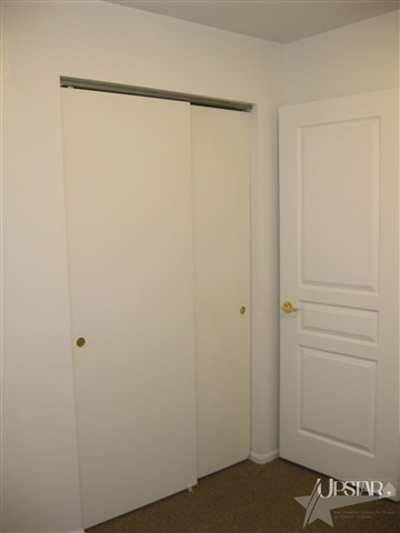 216 Lynfield Ct, Ossian, IN 46777 photo 9
