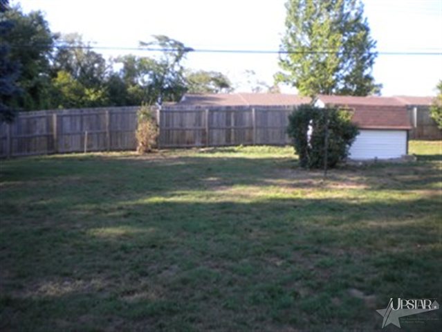 6306 Wilmarbee Dr, Fort Wayne, IN 46804 photo 3