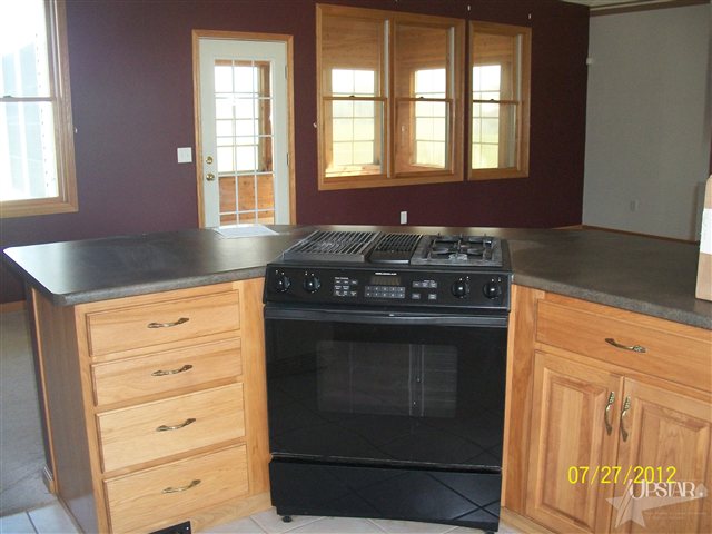 1106 Westfield Ct, Ligonier, IN 46767 photo 6