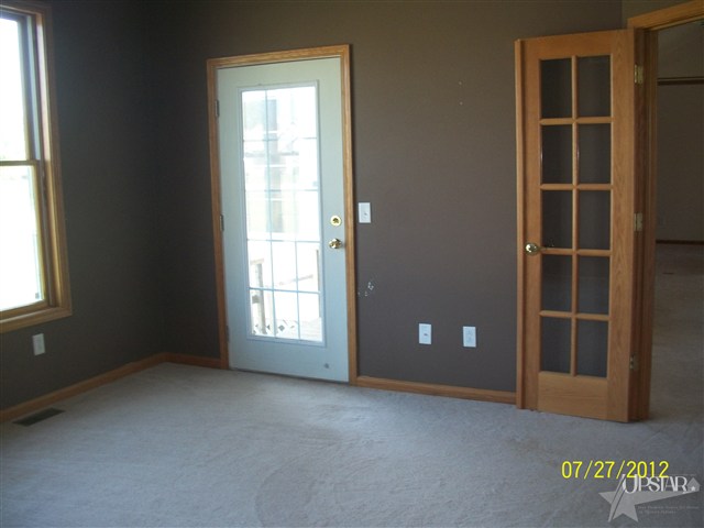 1106 Westfield Ct, Ligonier, IN 46767 photo 9